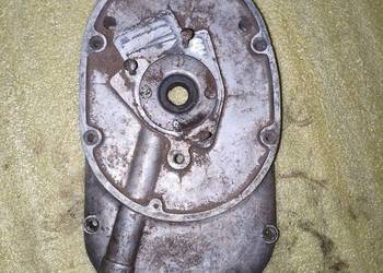 Dekiel pokrywa rozrządu K750