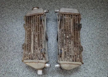 Dwie Chłodnice Szczelne Yamaha YZ 250 99-03r