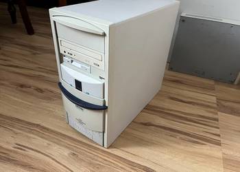 Zabytkowy komputer PC AT Lifetec Cyrix 120MHz