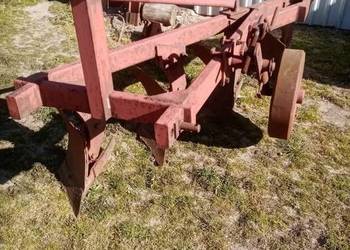 Pług podorywacz podorywkowy 4, 5 skibowy