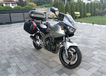 Yamaha TDM 900 2002r (nie TDM 850) kpl kufrów Givi, jeden wł. od 13 lat