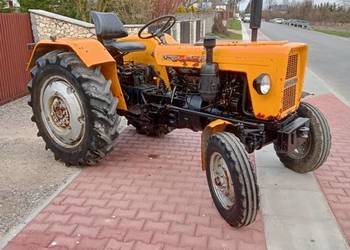 Ursus c328 taki jak c325 lub c330 zarejestrowany