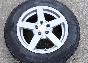 Komplet kół letnich 195 65 R15 na aluminiowych felgach