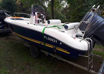 Sprzedam łódź Mazury 525 Yamaha 100 Sprzedam łódź Mazury 525 Yamaha 100