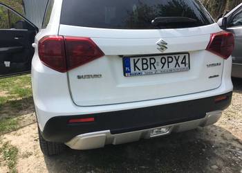 suzuki vitara dokladka tylnego zderzaka z lampa srebrna