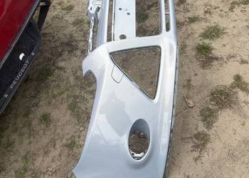 Zderzak przód Ford Focus mk3 srebrny