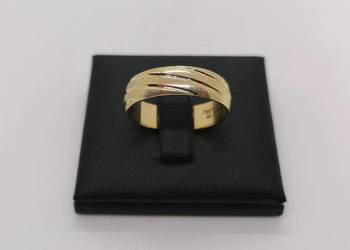 Złota obrączka próby 585 - 4,82g (Rozmiar 22)
