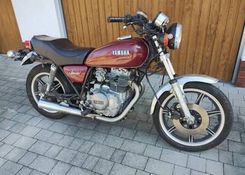 Yamaha XS 400