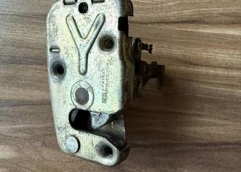 Zamek MG MGB GT - prawy