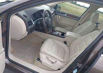 VW TOUAREG 3.0TDI  2011r  ZAMIANA