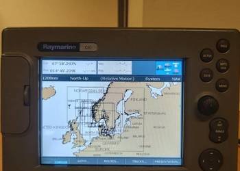 Nawigacja morska, ploter map raymarine c80