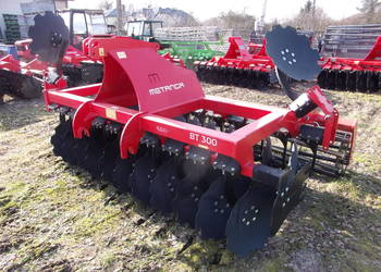 Brona talerzowa kompaktowa BT300 Metanga 3,0m wał RUROWY Rad-Masz Opoczno