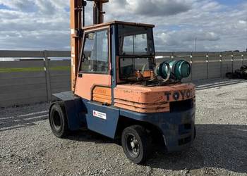 Toyota 5FG45 wózek widłowy 4500 kg