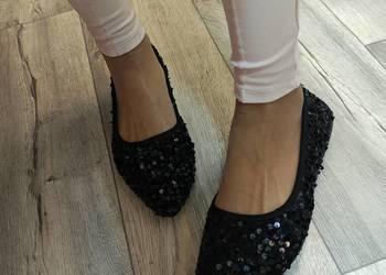 (42/43) Czarne, cekinowe baleriny wieczorowe, NOWE