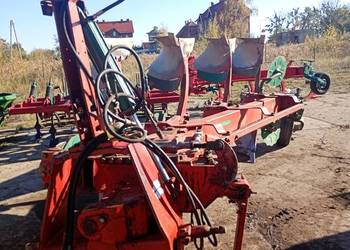 pług kverneland 4 obrotowy vario