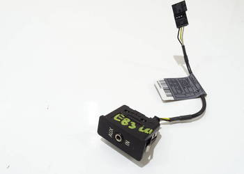 GNIAZDO AUX BMW E83 E87 E90 6930561