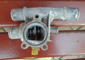 TERMOSTAT CZUJNIK TEMPERATURY FIAT PALIO SIENA 1,6B 16V