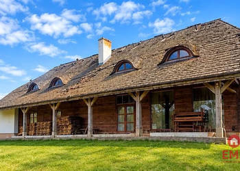 Oferta sprzedaży lokalu Krasne 990m2