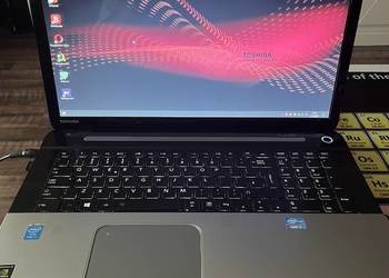 laptop toshiba satellite S-75