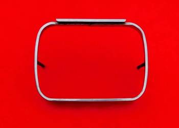 Ramka reflektora z daszkiem Fiat 126p 126 ST nierdzewka z PRL