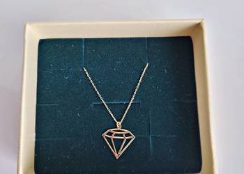 Naszyjnik złoty diament 45 cm oryginalne opakowanie Naszyjnik złoty diament 45 cm oryginalne opakowanie