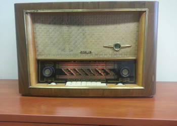 Odrestaurowane zabytkowe radio BERLIN