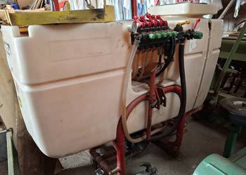 OPRYSKIWACZ PLATZ 1000L 14M