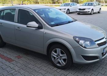 OPEL ASTRA H 1,4 BENZYNA, 2010