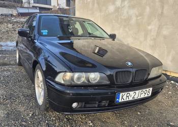 BMW E39 525i