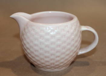 Różowy ceramiczny mlecznik nr 1180