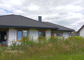 Dom wolnostojący parterowy, działka 1000m2