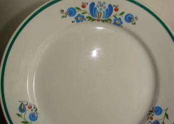 Lubiana wzór kaszubski - talerz obiadowy PRL Lubiana wzór kaszubski - talerz obiadowy PRL