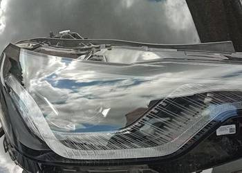 Lampa przod prawa BMW G42