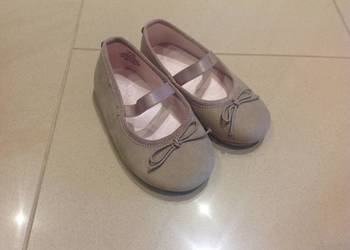 Balerinki H&M r 20-21 Beżowe nowe