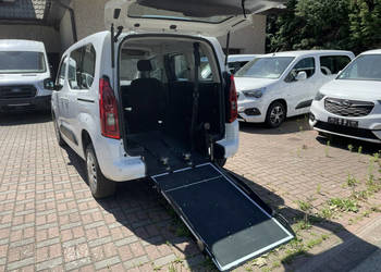 Opel Combo Opel Combo Life Niepełnosprawnych inwalida Rampa 32105 km Model…