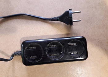 Przedłużacz elektryczny, nietypowy, sowieckiej produkcji.