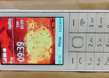 NOKIA 515 RM- 953 + ładowarka bez simlock bdb.stan