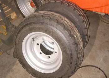 Koła do opryskiwacza przyczepy.