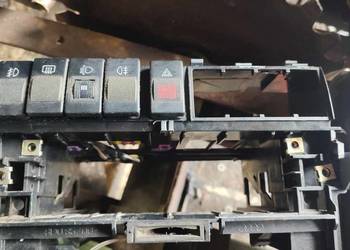 Panel nawiewu awaryjnych ramka radia a4 b5