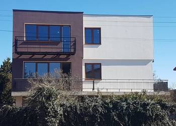Mieszkanie , duża kawalerka z balkonem