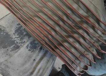 Pokrowiec nawiewu powietrza silnika trakcyjnego lokomotywa SM42