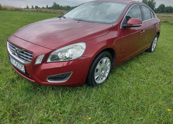 Volvo S60 limuzyna, benzyna 180ps.