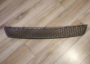 FORD MONDEO Mk3 ŚRODKOWA KRATKA ZDERZAKA PRZÓD 6S71-17B968AB