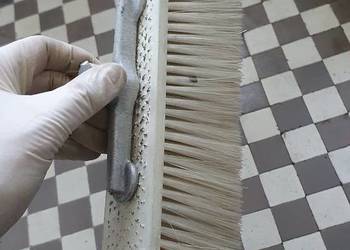 Szczotka vintage ryżowa szrober, twarda, metalowe mocowanie, warsztat