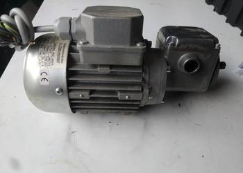 Silnik z prszekladnia 0.09 kw