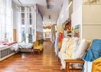 Lokal 151 m² z witrynami – cena do negocjacji