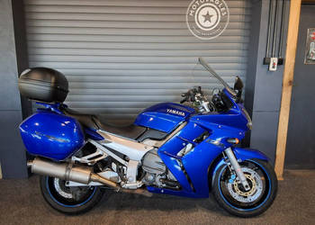 Yamaha FJR PIĘKNA YAMAHA . BARDZO Zadbana . FJR 1300 3 kufry kup na RATY