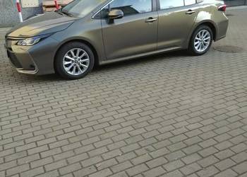 Sprzedam samochód Toyota Corolla 1.5 benzyna sedan 2022 r