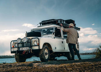 land rover seria III