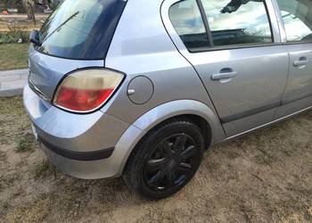Sprzedam opel astra H 2005
